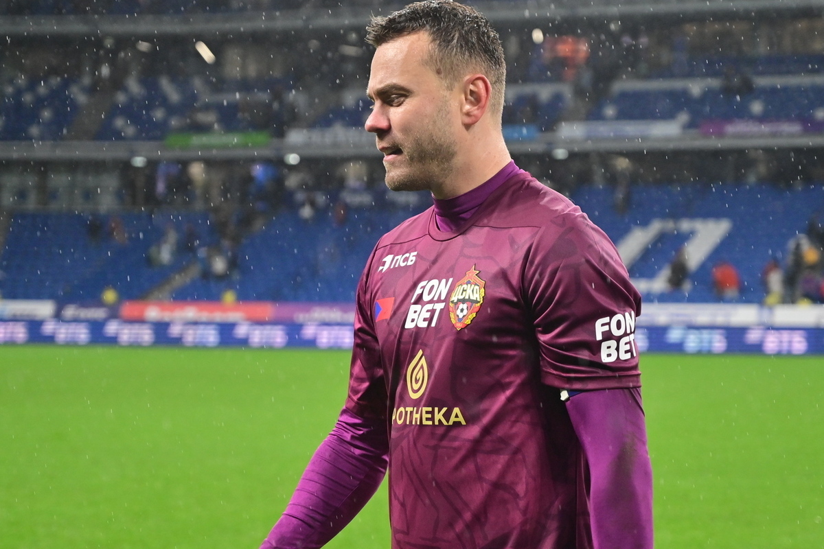 Вратарь ЦСКА Акинфеев установил рекорд России по верности одному клубу