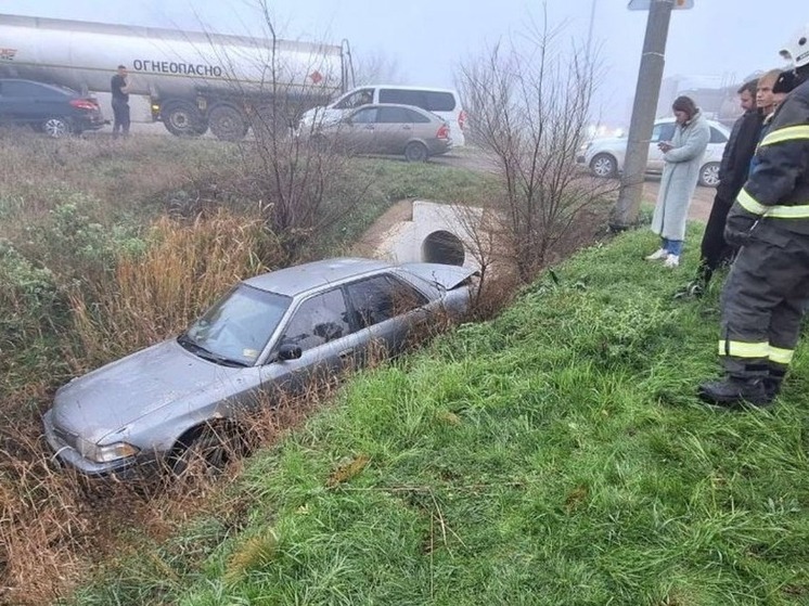 В Калмыкии в дорожной аварии пострадали пять автомобилей