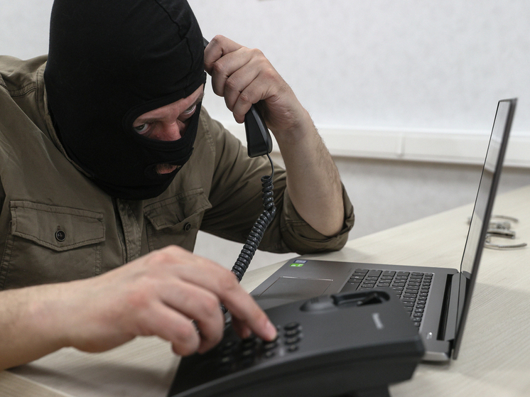 Киберсыщик Бедеров предупредил о росте числа фейковых магазинов перед праздниками