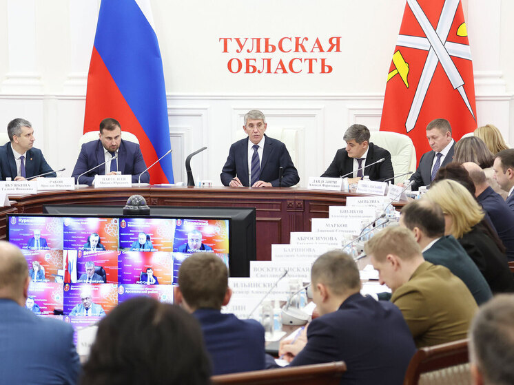 Дмитрий Миляев поручил Светлане Воскресенской в следующем году ускорить ремонт дорог