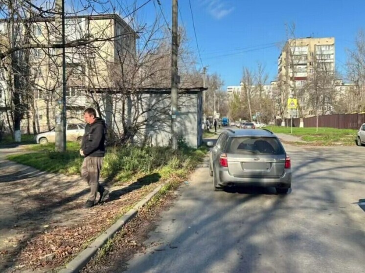 Семилетняя девочка попала под колеса иномарки в Ростове