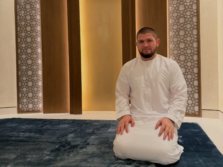 Меликов объявил о планах наградить Хабиба Нурмагомедова