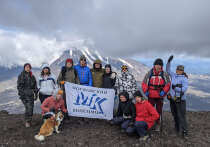 В одном советском фильме 60-х годов «Долгая счастливая жизнь» герой Кирилла Лаврова рассказывает своей девушке: «Я на Марсе не был, но был в таких местах, где вроде вообще жить невозможно