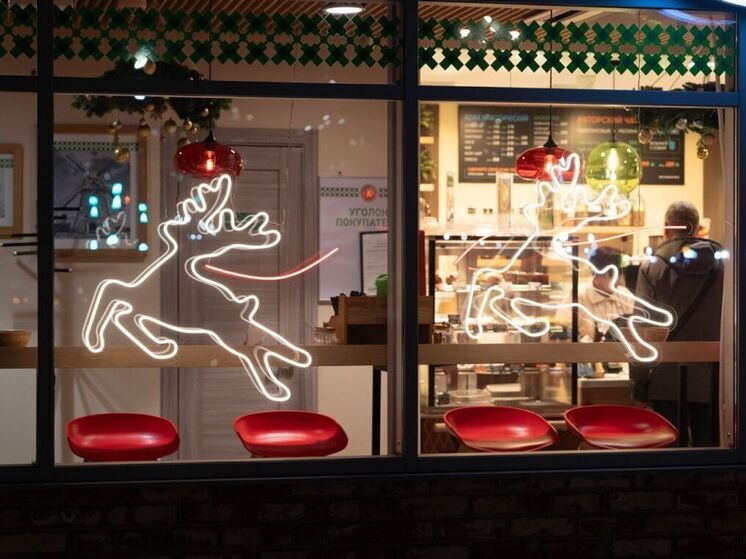 Южно-Сахалинск начинает преображаться к Новому году