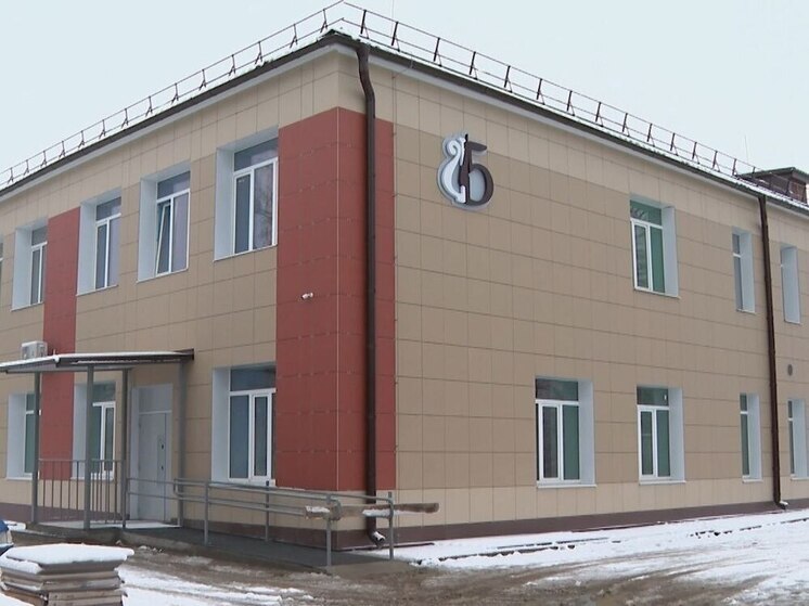 В Чудово до конца ноября возобновит работу гимназия «Логос» после капремонта