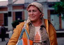 25 ноября исполнилось 100 лет со дня рождения Нонны Мордюковой, актрисы несравненного дарования, могучей, как стихия, огонь, вода без берегов