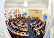 В Заксобрании Оренбургской области большинством голосов приняли спорный законопроект, который в разы увеличивает стоимость патентов для индивидуальных предпринимателей