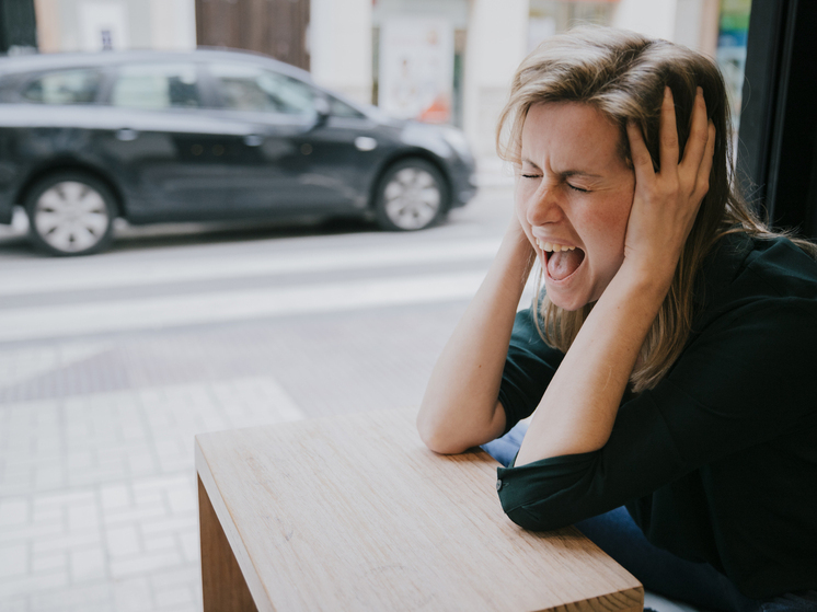 Можно ли материться в публичных местах? Ответил юрист