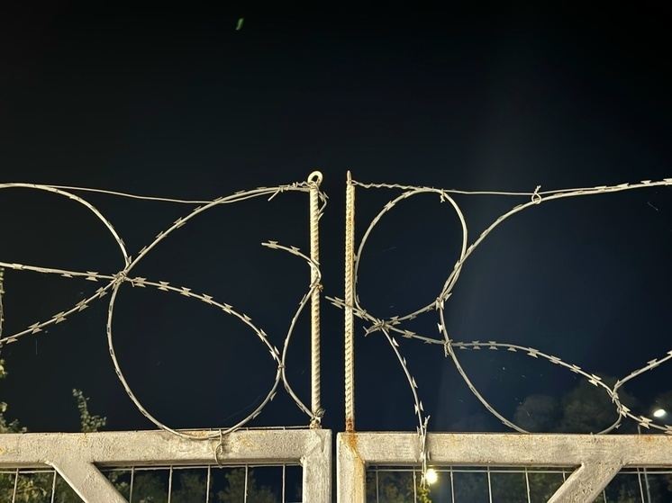 Жителя Магадана осудили за покупки чужой картой