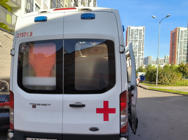 В Москве водитель Porsche сбил школьника на "зебре"