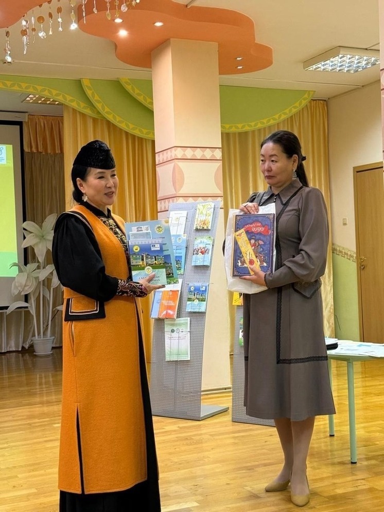 Калмыцкий педагог приняла участие в республиканском съезде учителей в Якутии