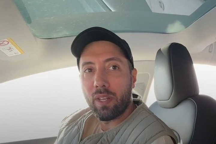 Комик Романов попал в аварию со своим ребенком