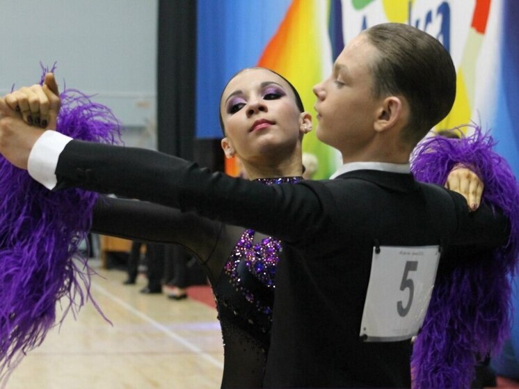 «Ступени мастерства»: в Тюмени прошли масштабные соревнования по танцевальному спорту