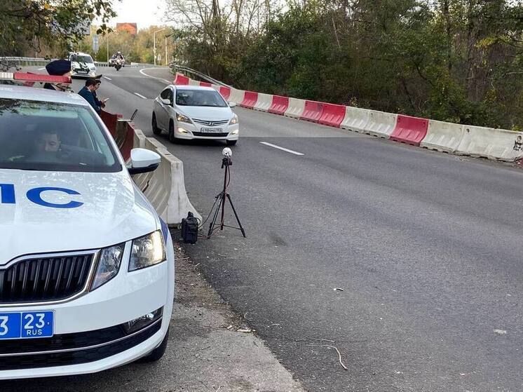 В рамках программы «Дорожный пристав» в Сочи правоохранители выявили должников на сумму свыше 1,4 миллиона рублей