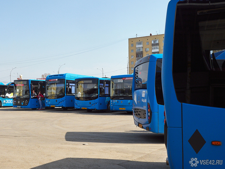 В одном из городов Кузбасса наблюдается серьёзный дефицит водительских кадров