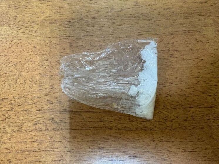 В Орле у безработного жителя нашли пакетик с «запрещёнкой»