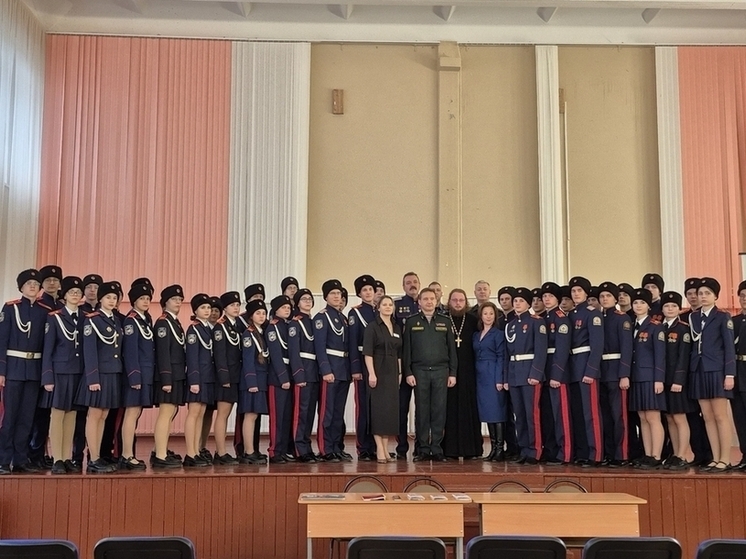 Делегация из Санкт-Петербурга посетила казачий кадетский корпус в Пензенской области