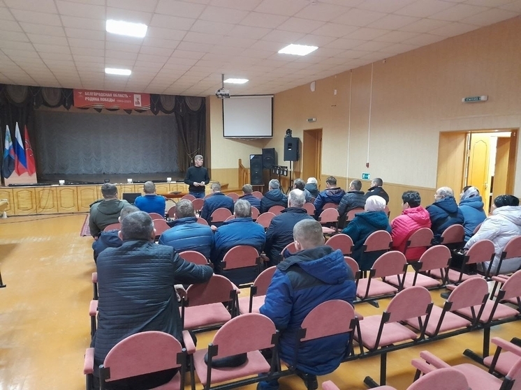 Жителей Красногвардейского округа научили пользоваться генераторами