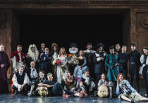 Если бы я так выкладывалась на сцене, как Хабенский в «Кабале святош», я бы после спектакля пошла и напилась — иначе невозможно выдержать такую эмоциональную отдачу