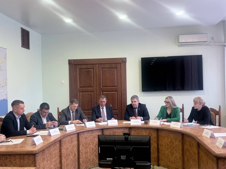 Депутат Ламейкин проверил ход реализации образовательных проектов в Краснодаре