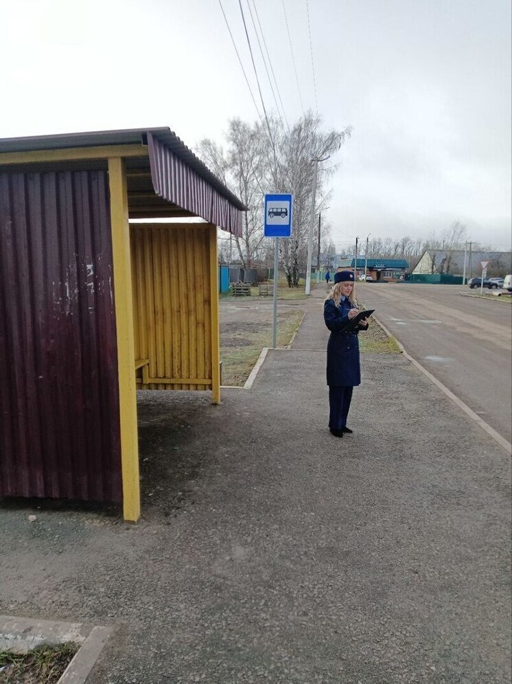 В Куркино прокуратура потребовала обустроить остановку для инвалидов