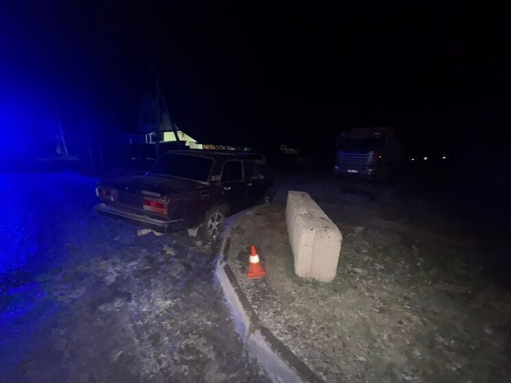 На Алтае пьяный подросток взял «Жигули» друга и устроил ДТП