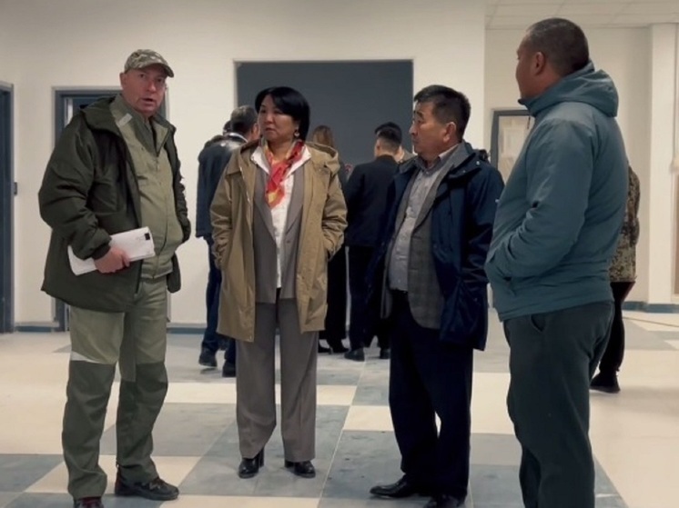 В Калмыкии проинспектировали строительство госпиталя ветеранов войн