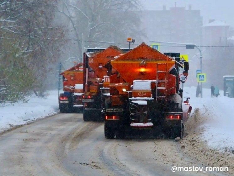Коммунальщики Череповца готовятся к завтрашнему снегопаду