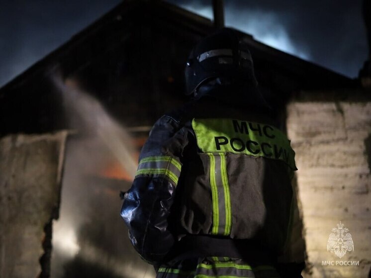 В Севастополе мужчина пострадал при пожаре в хозпостройке