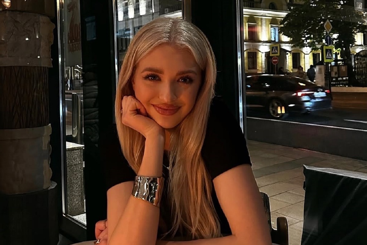 Фигуристка выбирает яркие образы