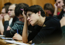 Реформа отечественного высшего образования набирает ход: в новом учебном году во всех вузах обещают внедрить «социально-гуманитарное ядро»: единые программы подготовки по трем предметам идеологической важности