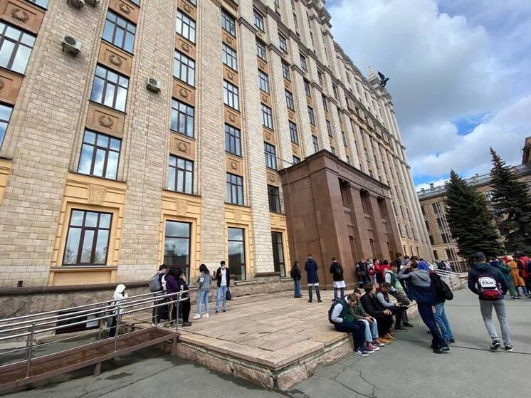 Завкафедры из ЮУрГУ отправят в колонию за получение взяток