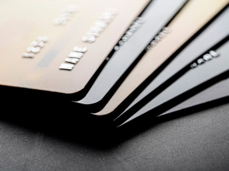 Липчане заказали почти 3,7 млн банковских карт