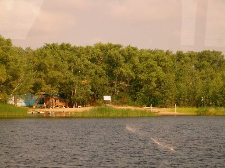 В Волге под Саратовом затонуло судно с нефтью