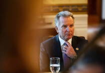 Стиву Уиткоффу воткнули информационный «нож» в спину