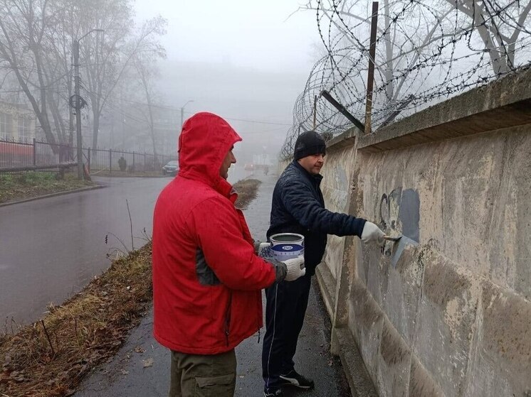 В Курске на Хуторской провели акцию «Чистое поколение-2025»