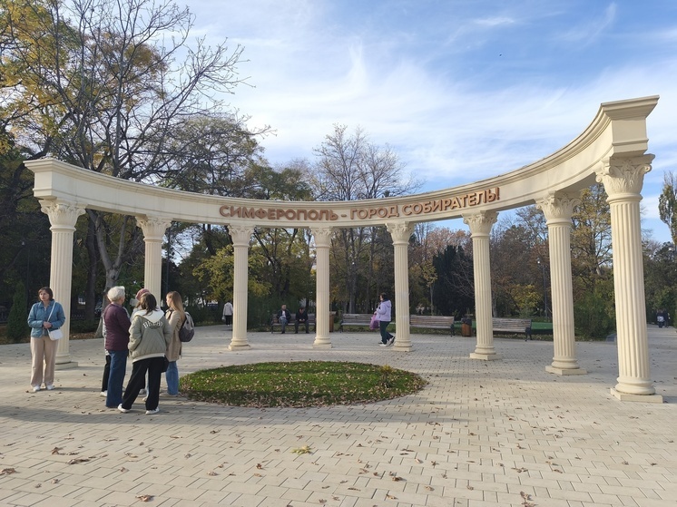 В рамках программы «Гостеприимный Крым» туристский информационный центр несколько раз в месяц проводит бесплатные экскурсии по Симферополю.