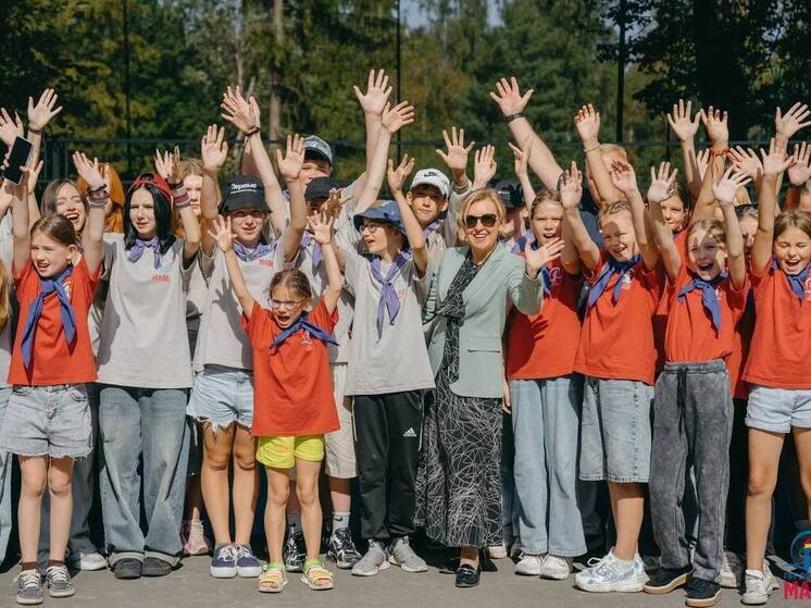 В летних лагерях за сезон отдохнули более 110 тысяч ленинградских ребятишек