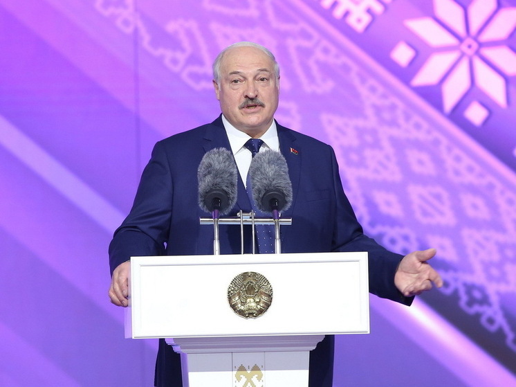 Лукашенко: при желании России Минск готов принять переговоры по Украине
