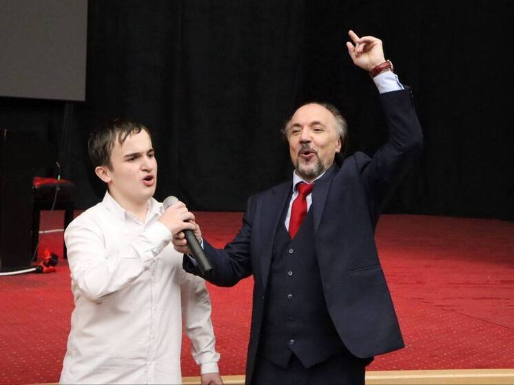 Итальянский оперный певец провел мастер-класс в Дагестане