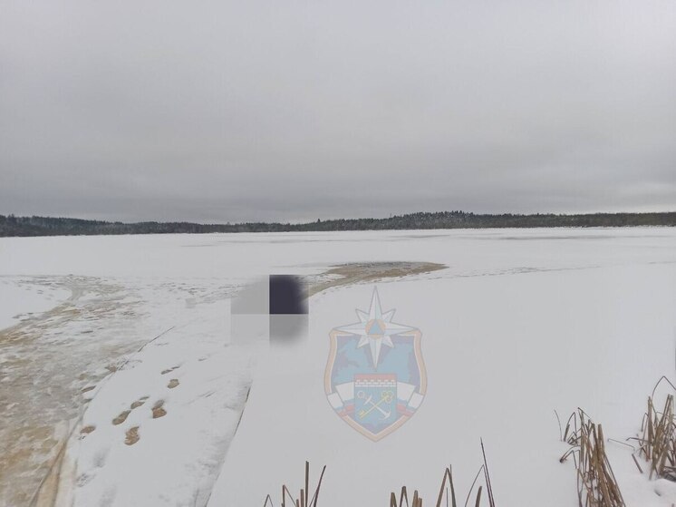 Спасатели обнаружили на озере в Тихвинском районе тело пропавшего рыбака