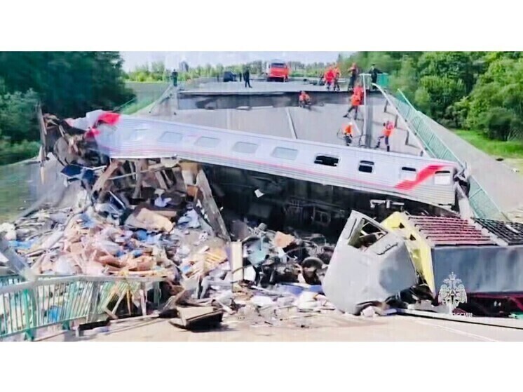 В Брянской области досрочно откроют для движения подорванный ВСУ мост