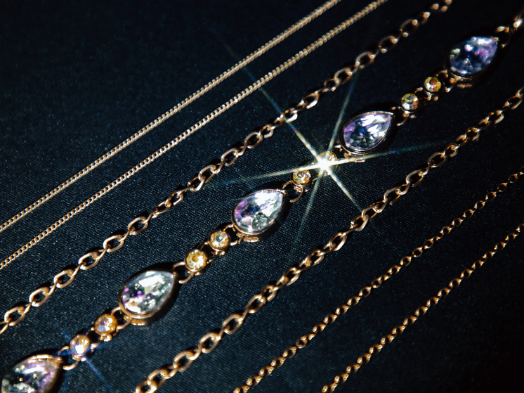 В Твери сотрудница ПВЗ украла ювелирные украшения на 250 тысяч рублей