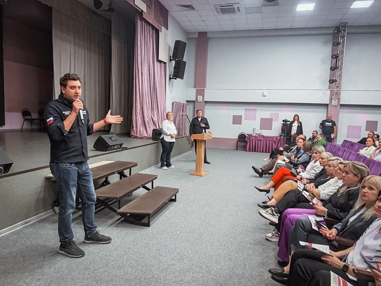 Валерий Горюханов: Проект «Школа безопасности маленьких пассажиров» выходит на межрегиональный уровень!