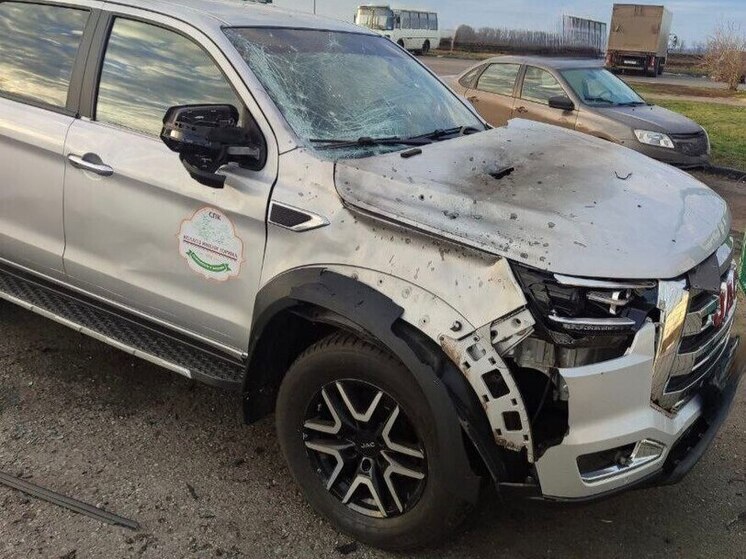 Трое человек пострадали при атаке дрона в Грайворонском округе