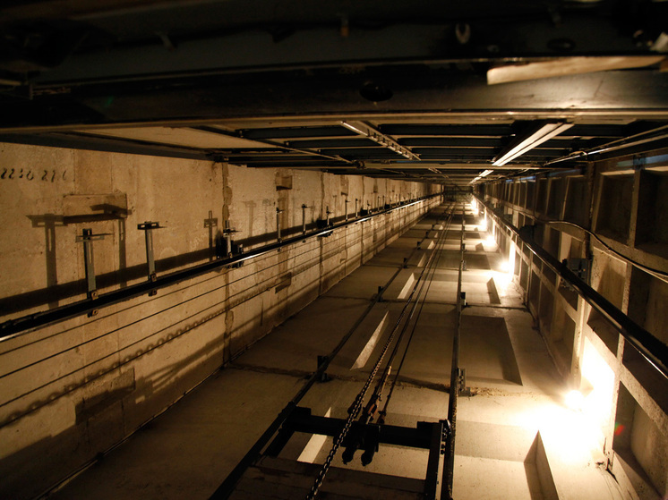 Падение в шахту лифта на производственном объекте оказалось убийством