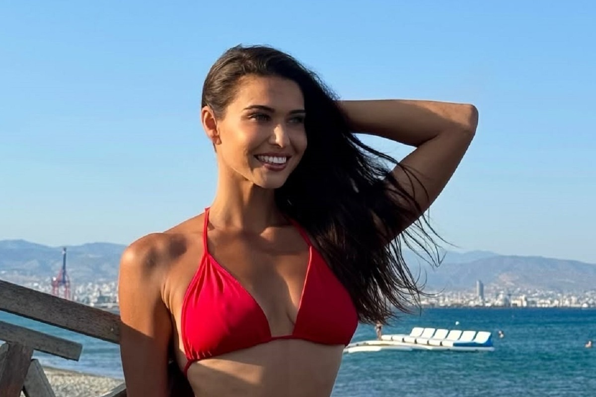 Теннисистка умеет подчеркивать свои достоинства