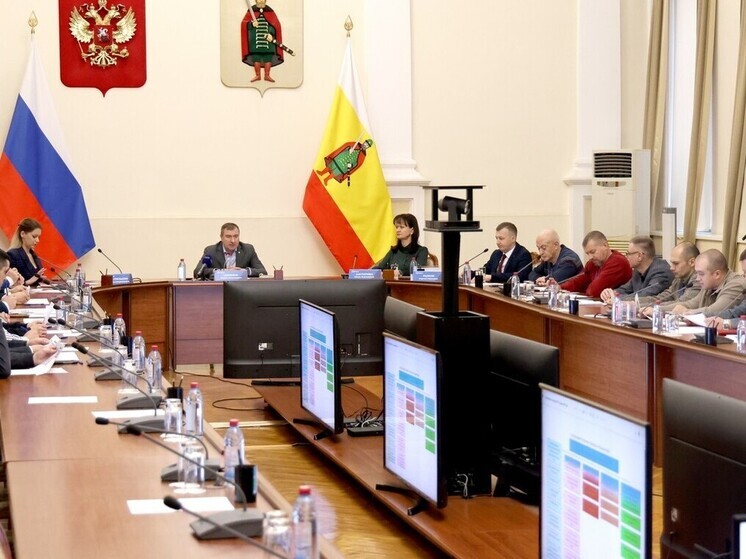 Роман Цуканов провёл встречу с участниками второго потока проекта «Герои62»