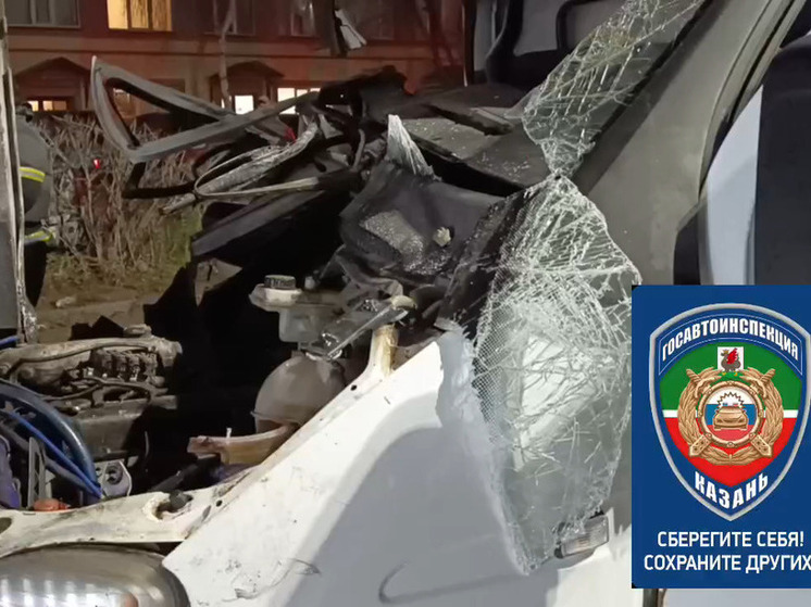 На Технической в Казани в ДТП с фурой погиб пассажир «ГАЗели»