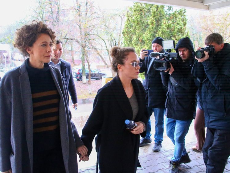 В среду настал «момент истины» для Аглаи Тарасовой — популярной актрисы, звезды фильмов «Лед» и «Холоп», лучшей актрисы 2019 года по версии «Золотого орла»